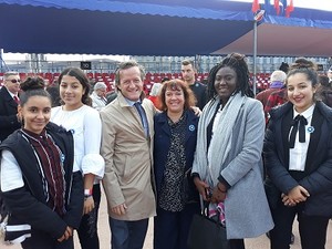 M.le Député, Thomas RUDIGOZ entouré des jeunes de l'AMAF